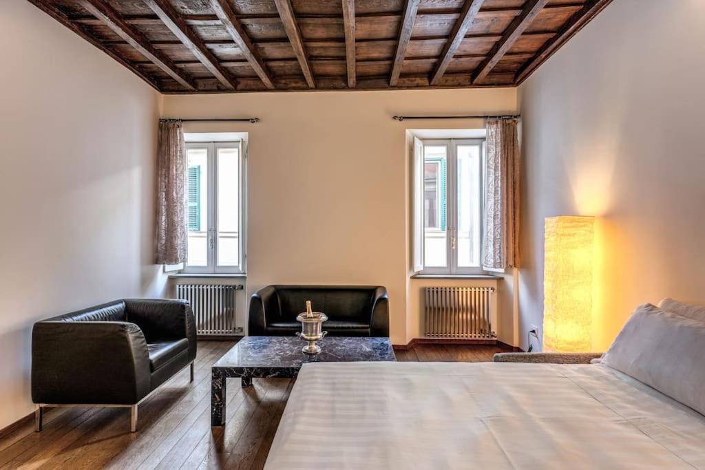 Ferienwohnung Domus Mondrian Luxury House Rom Exterior foto
