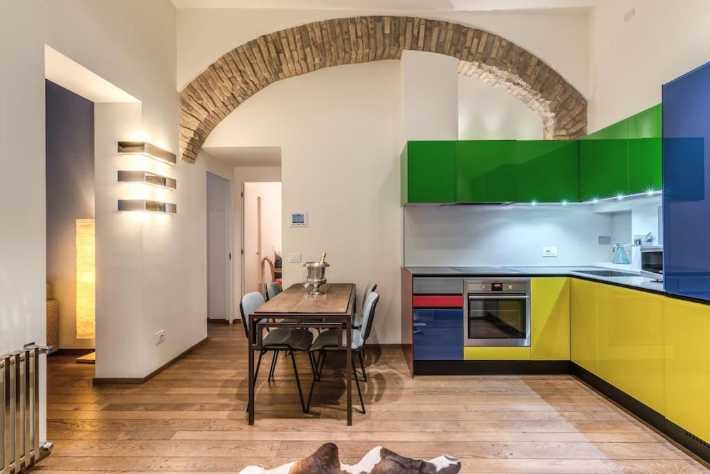 Ferienwohnung Domus Mondrian Luxury House Rom Exterior foto